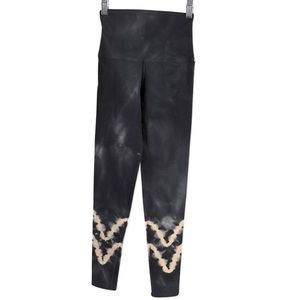 🔥 SALE - NWT Women’s Electric & Rose Tie Dye Leggings - Size XS